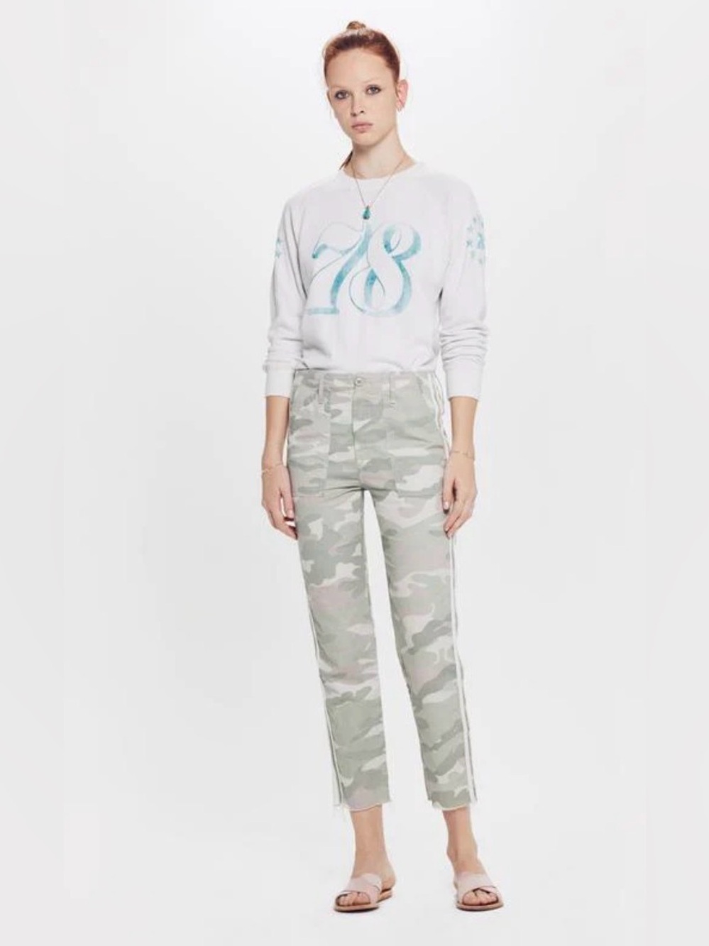 MOTHER DENIM - The Shaker Chop Crop Pant in Desert Print Camo